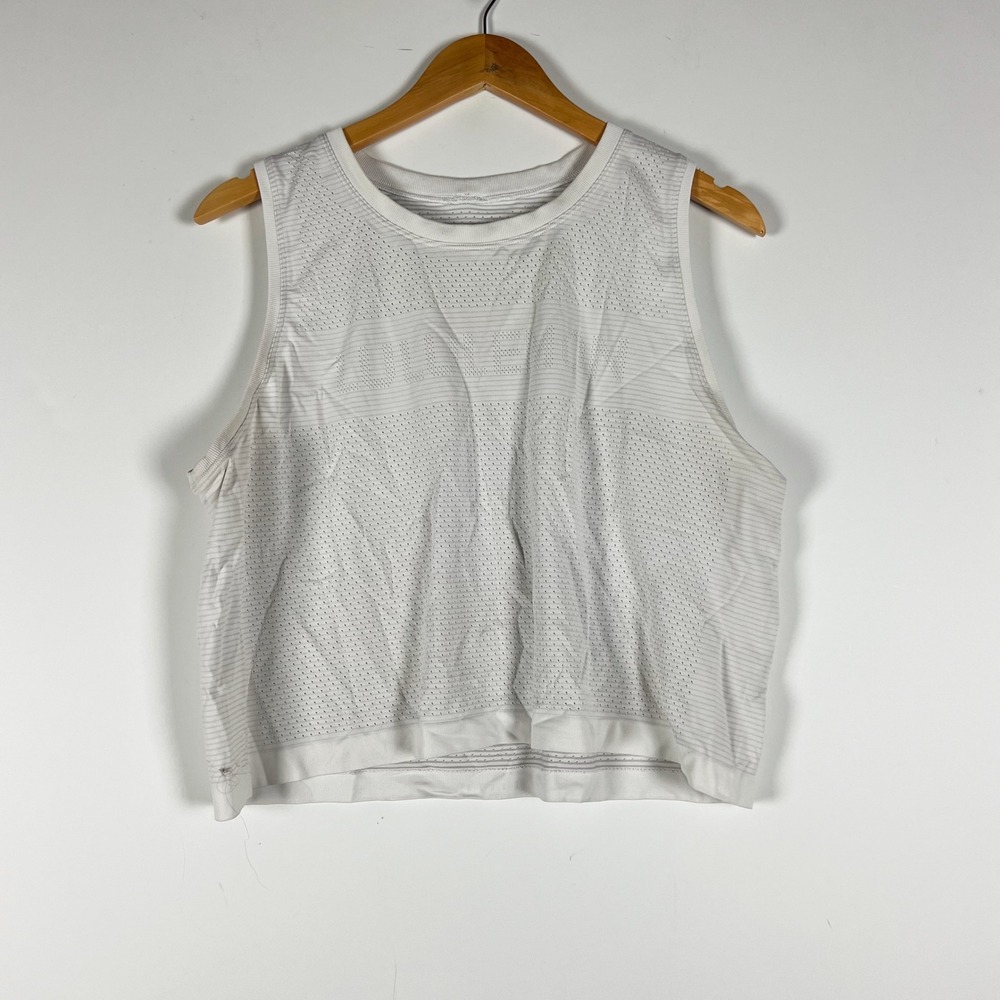 Lululemon Women's Breeze By Crew Neck Sleeveless Perforated Tank Top White M